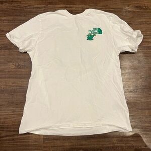 The North Face Men's White T-Shirt size L